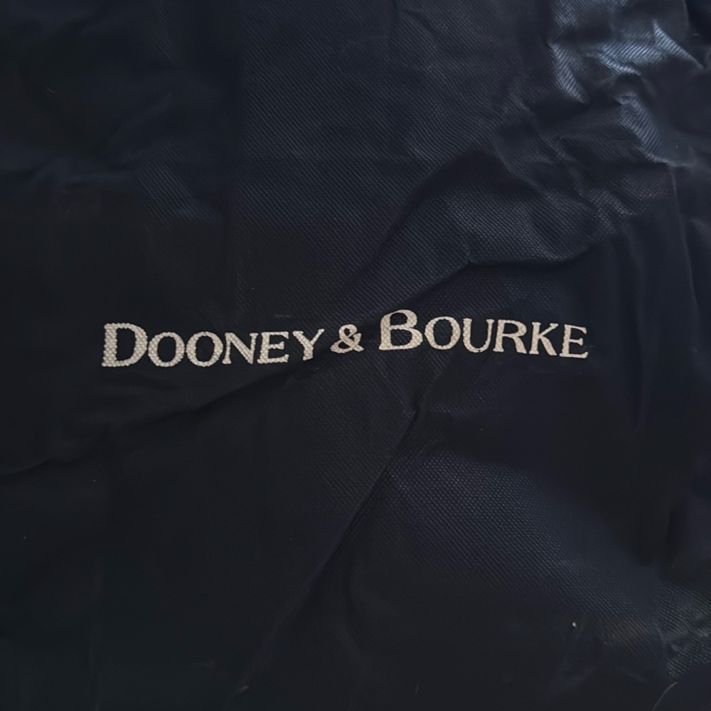 Brand New Dooney and Bourke Medium Pocket Satchel